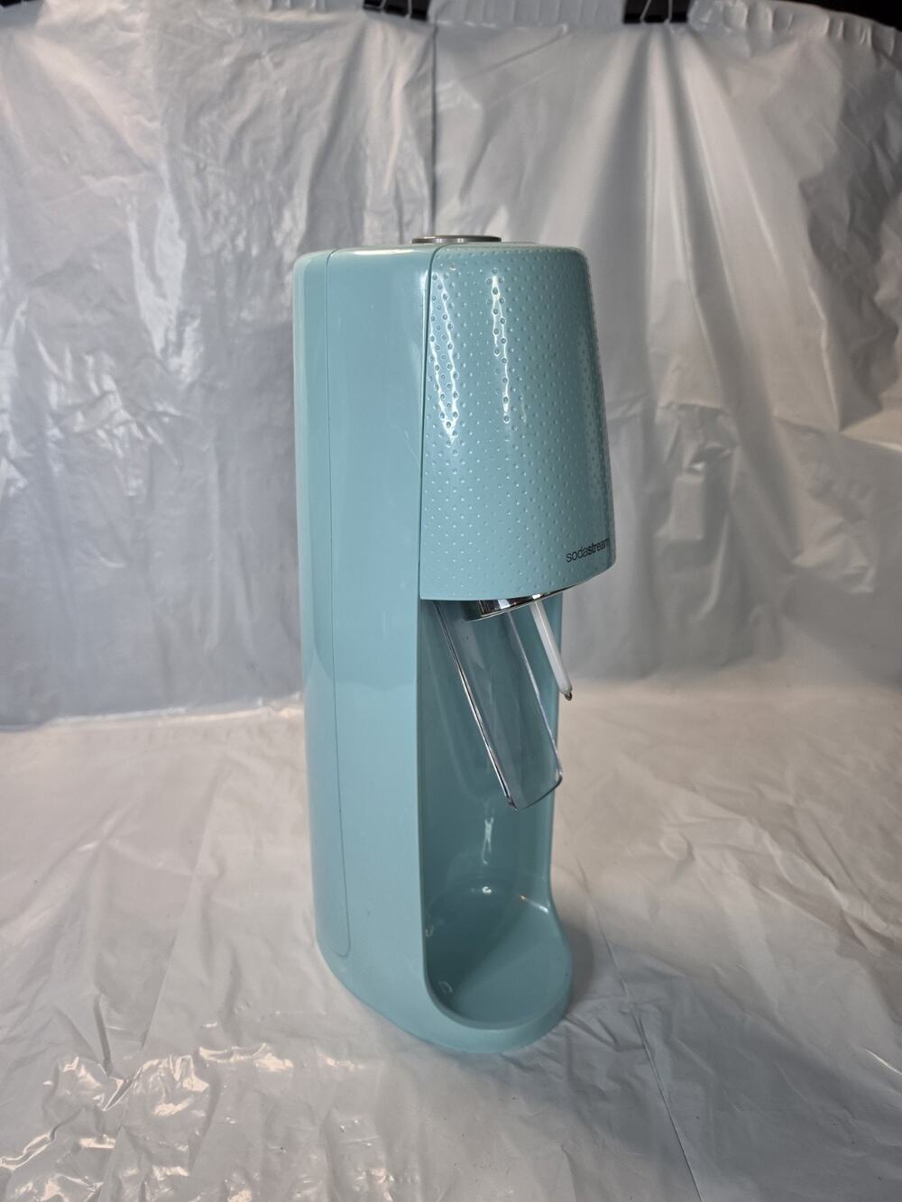 SodaStream Sparkling Water Maker Baby Blue SPT-001 W/ Screw in Connect CO2